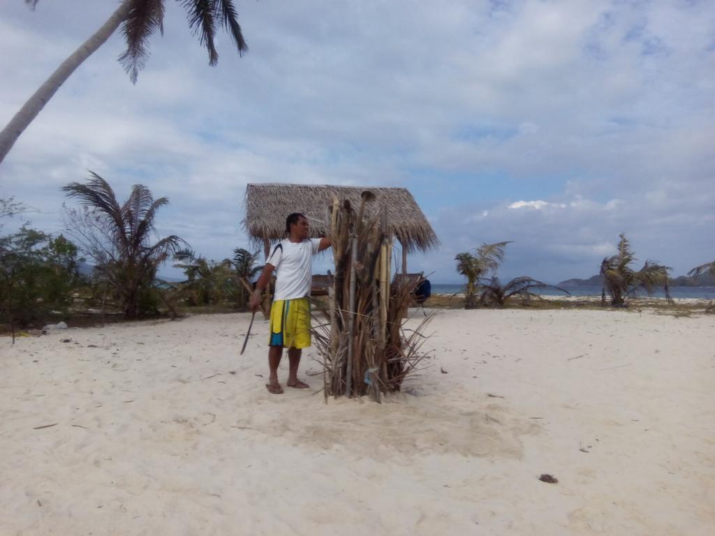 Tapik Beach Park Guest House El Nido Exterior photo
