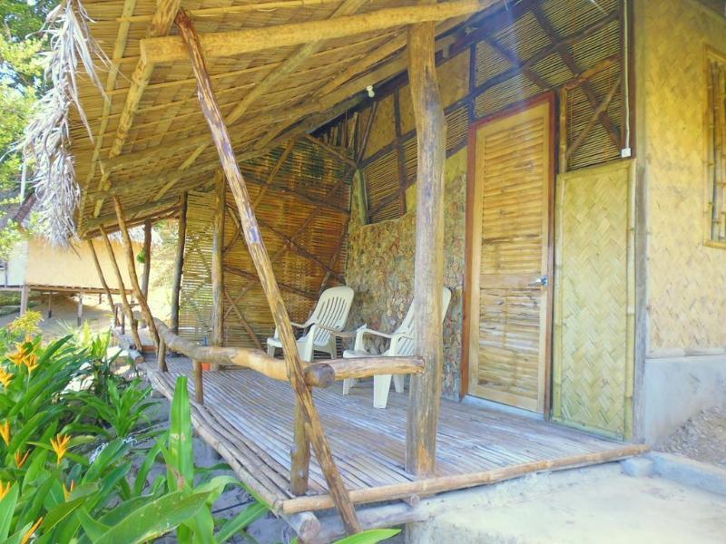 Tapik Beach Park Guest House El Nido Exterior photo