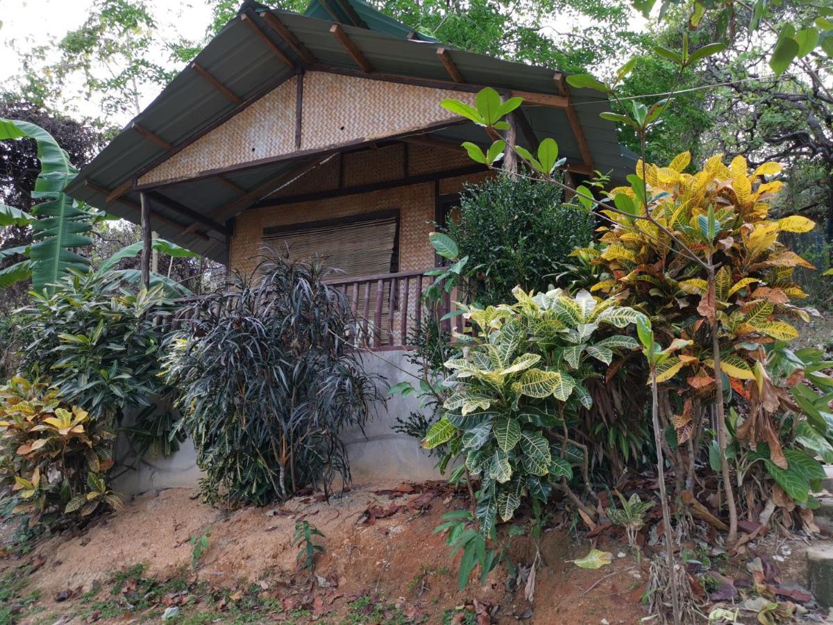 Tapik Beach Park Guest House El Nido Exterior photo
